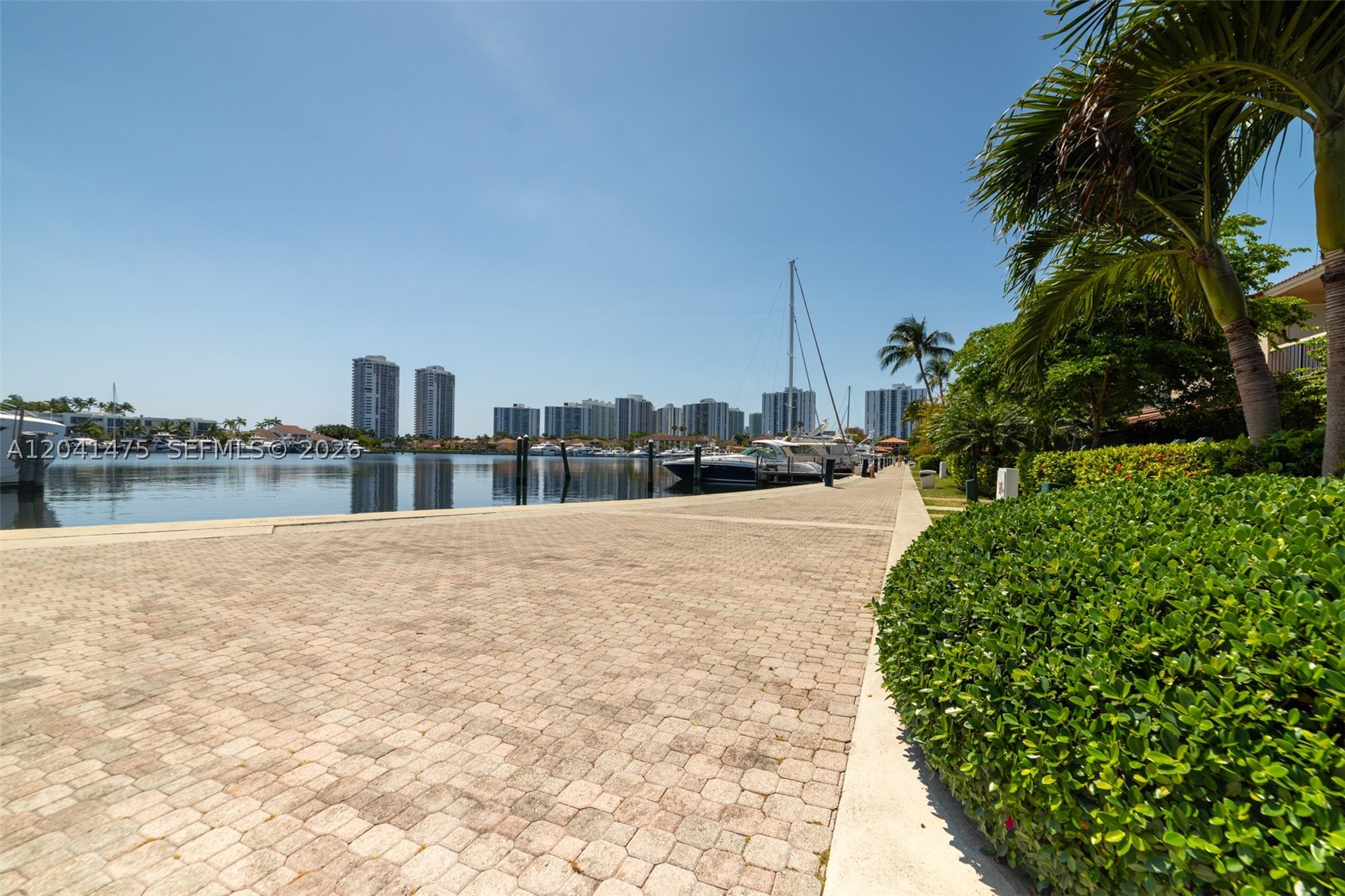 21387 Marina Cv Cir #12-F Aventura, FL 33180