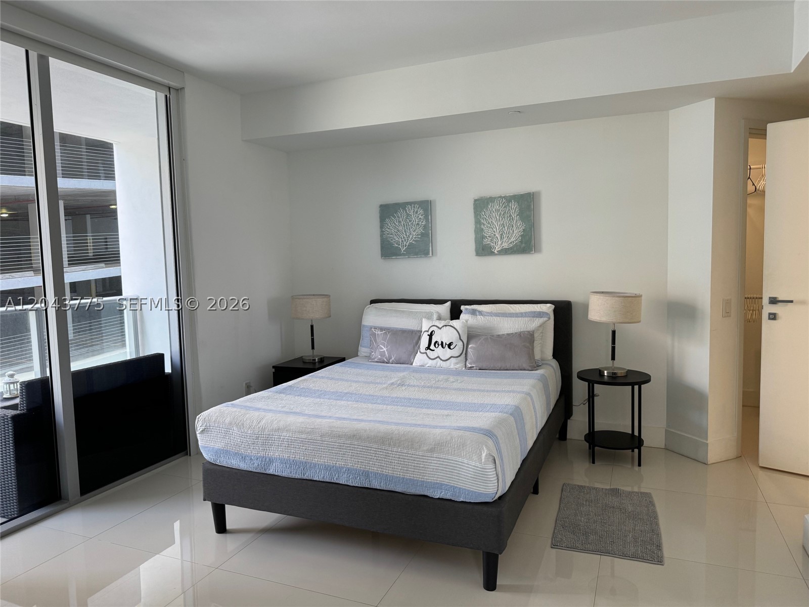image Brickell House10