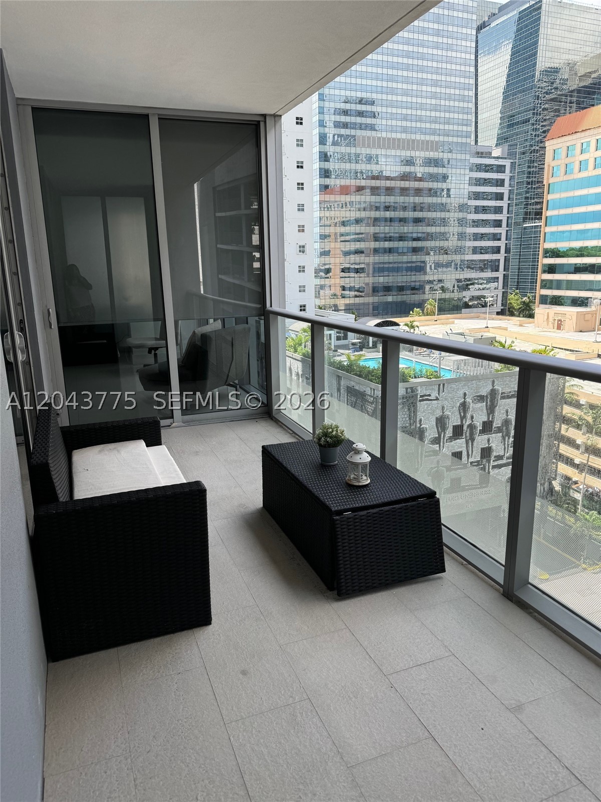 image Brickell House11