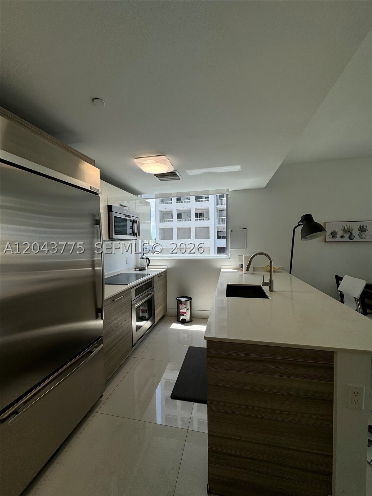 image Brickell House3