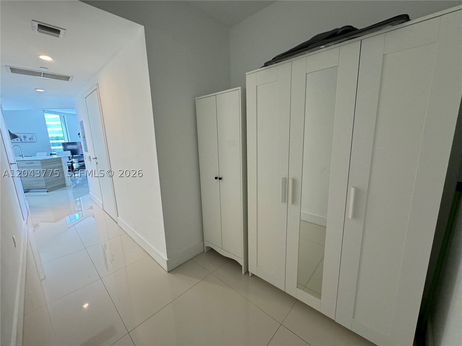 image Brickell House7