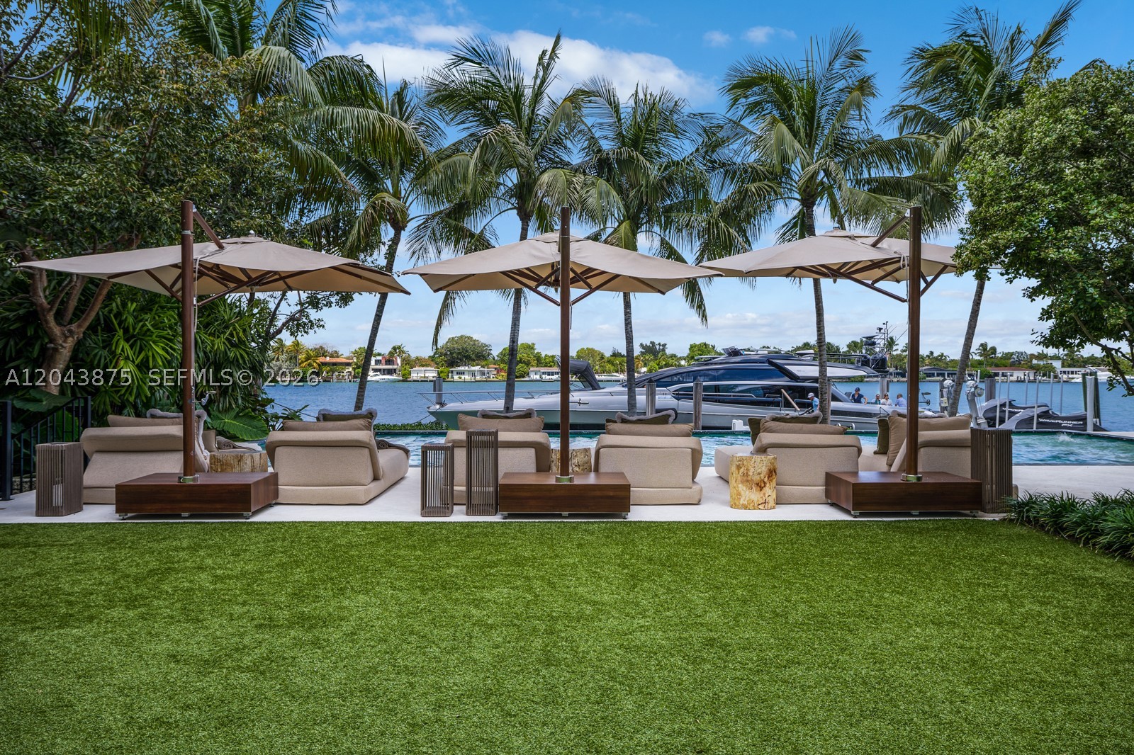 58 La Gorce Cir Miami Beach, FL 33141