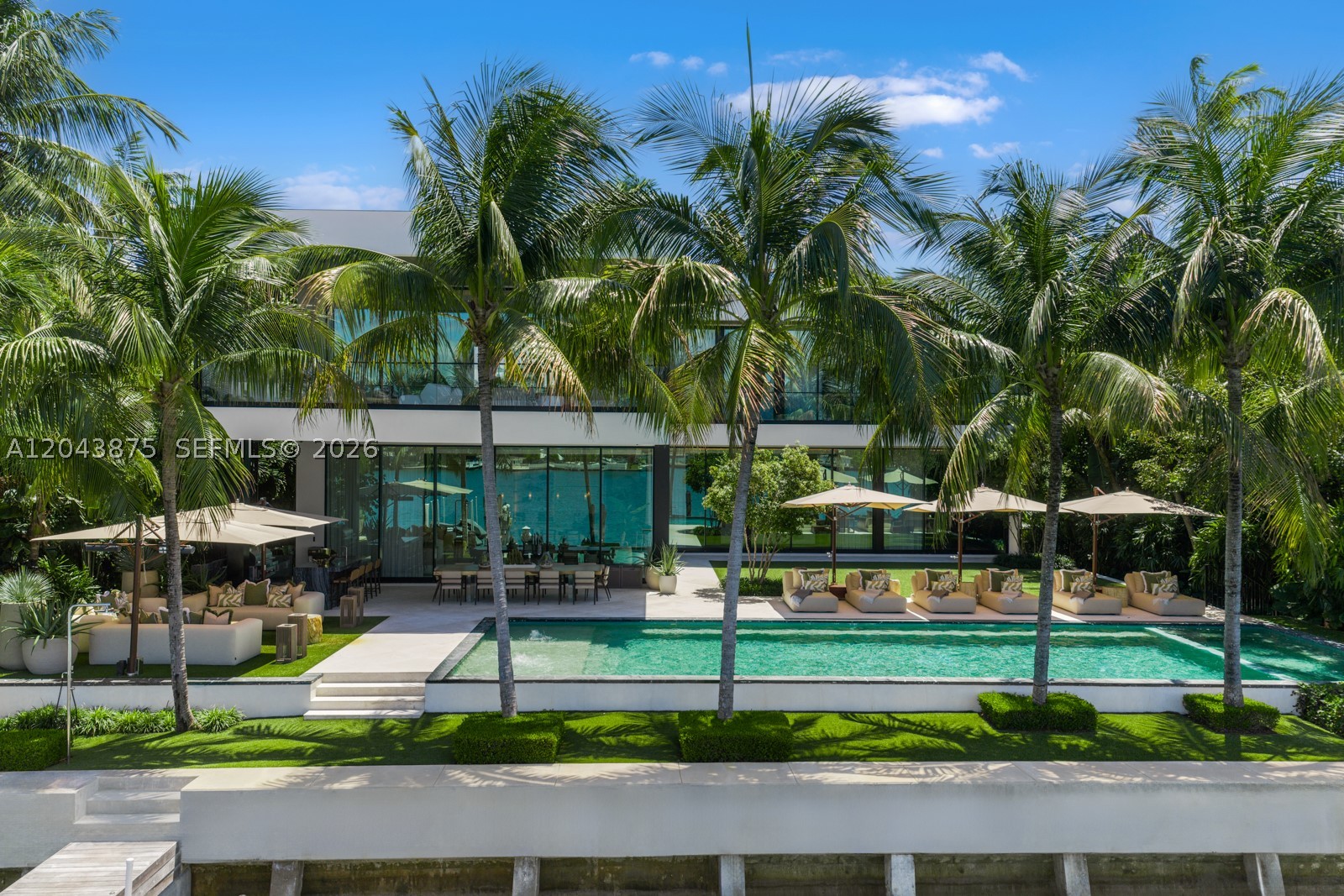 58 La Gorce Cir Miami Beach, FL 33141