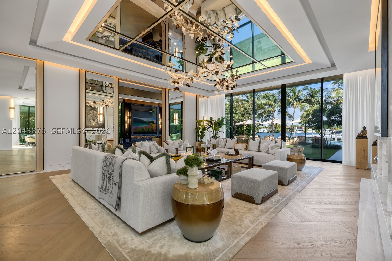 58 La Gorce Cir Miami Beach, FL 33141