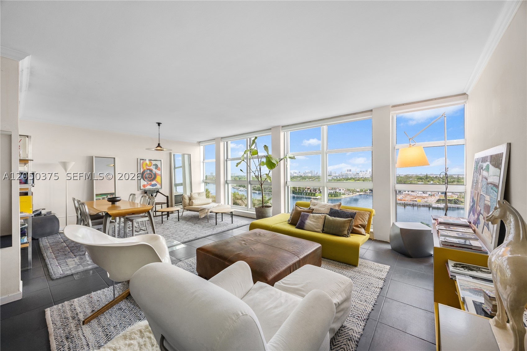 5055 Collins Ave #9K