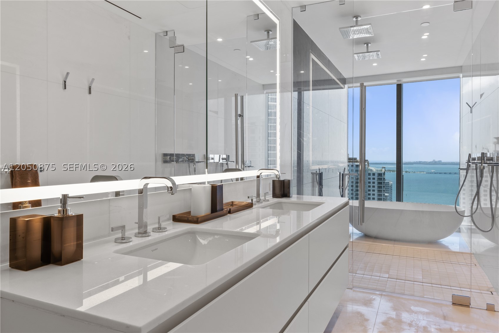 300 Biscayne Blvd Way #3104 Miami, FL 33131