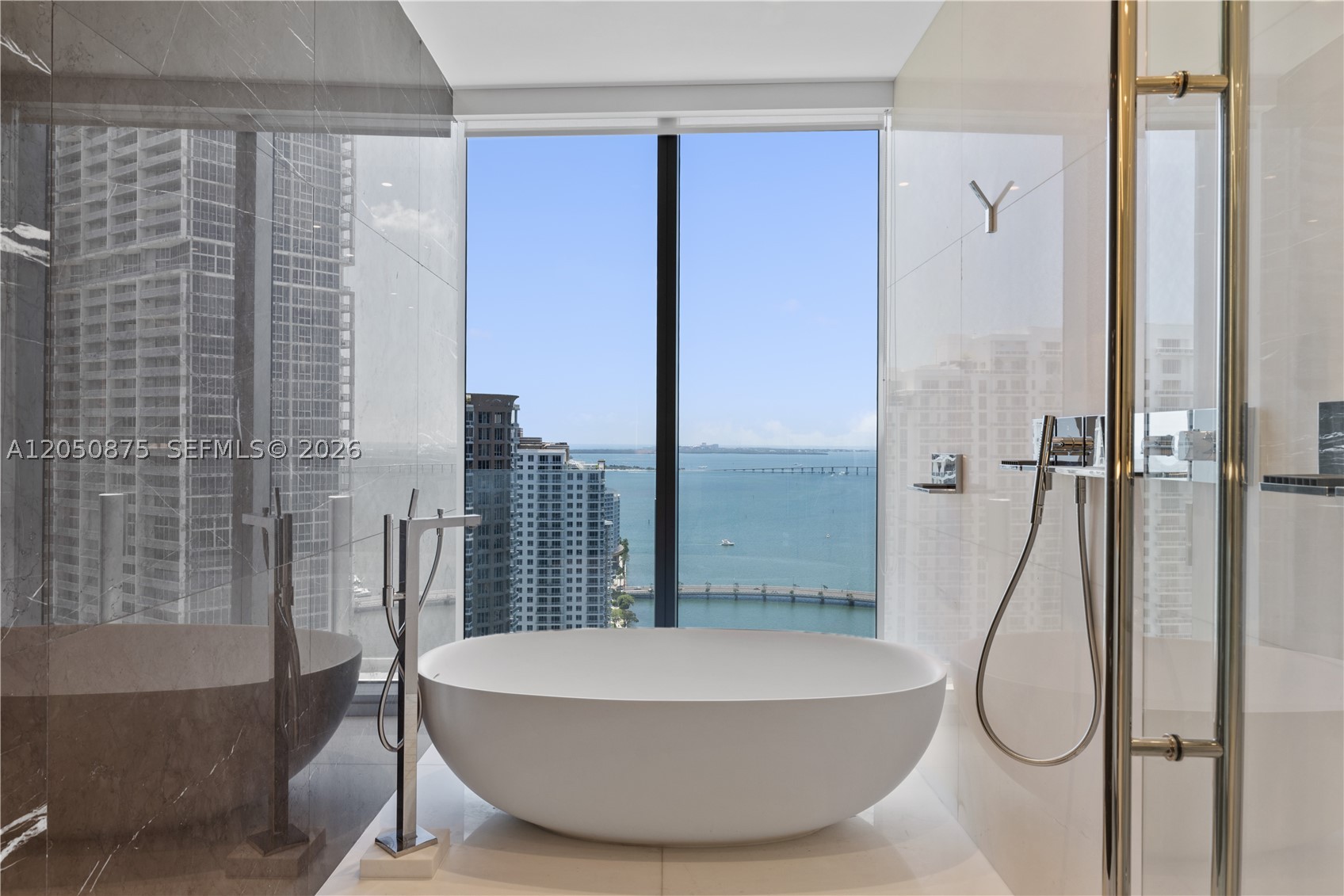 300 Biscayne Blvd Way #3104 Miami, FL 33131
