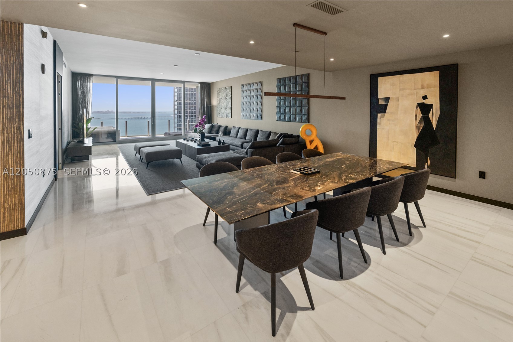 300 Biscayne Blvd Way #3104 Miami, FL 33131