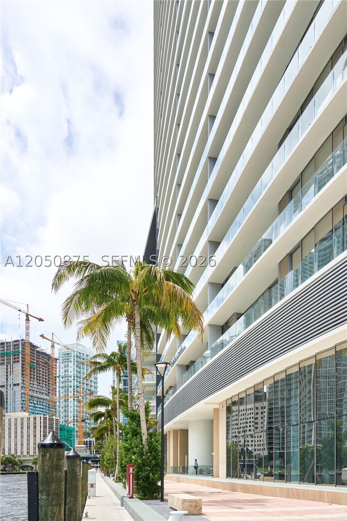 300 Biscayne Blvd Way #3104 Miami, FL 33131