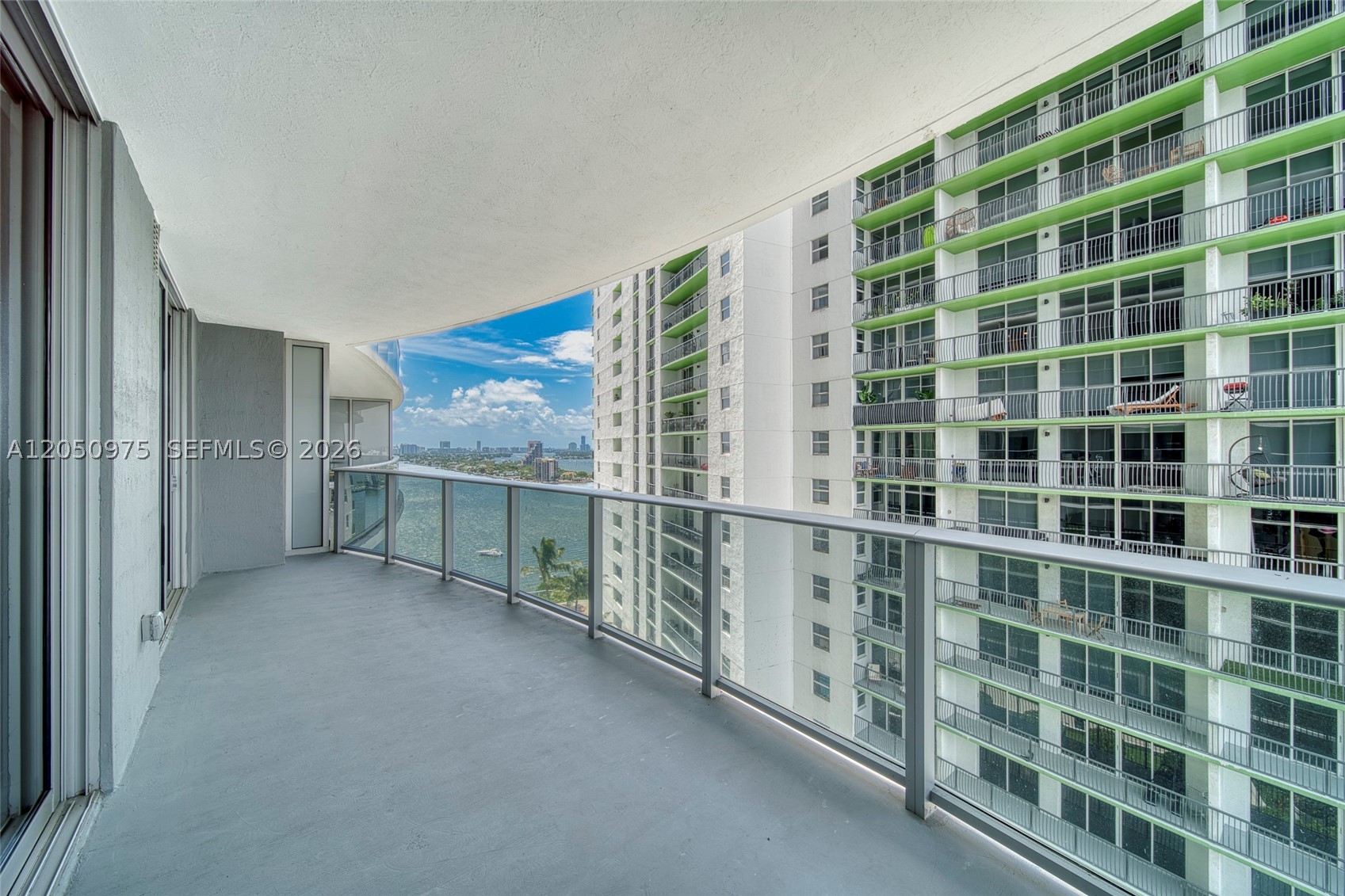 image Aria on the Bay15
