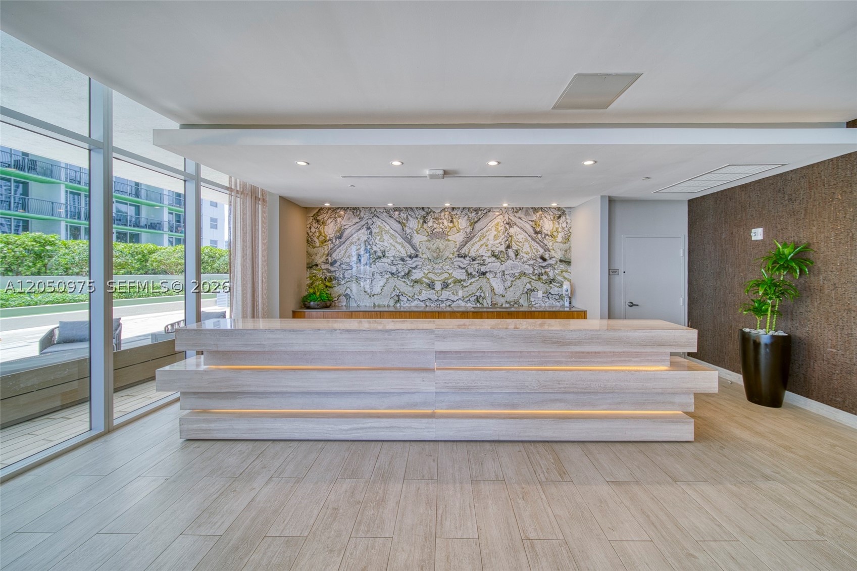 image Aria on the Bay24