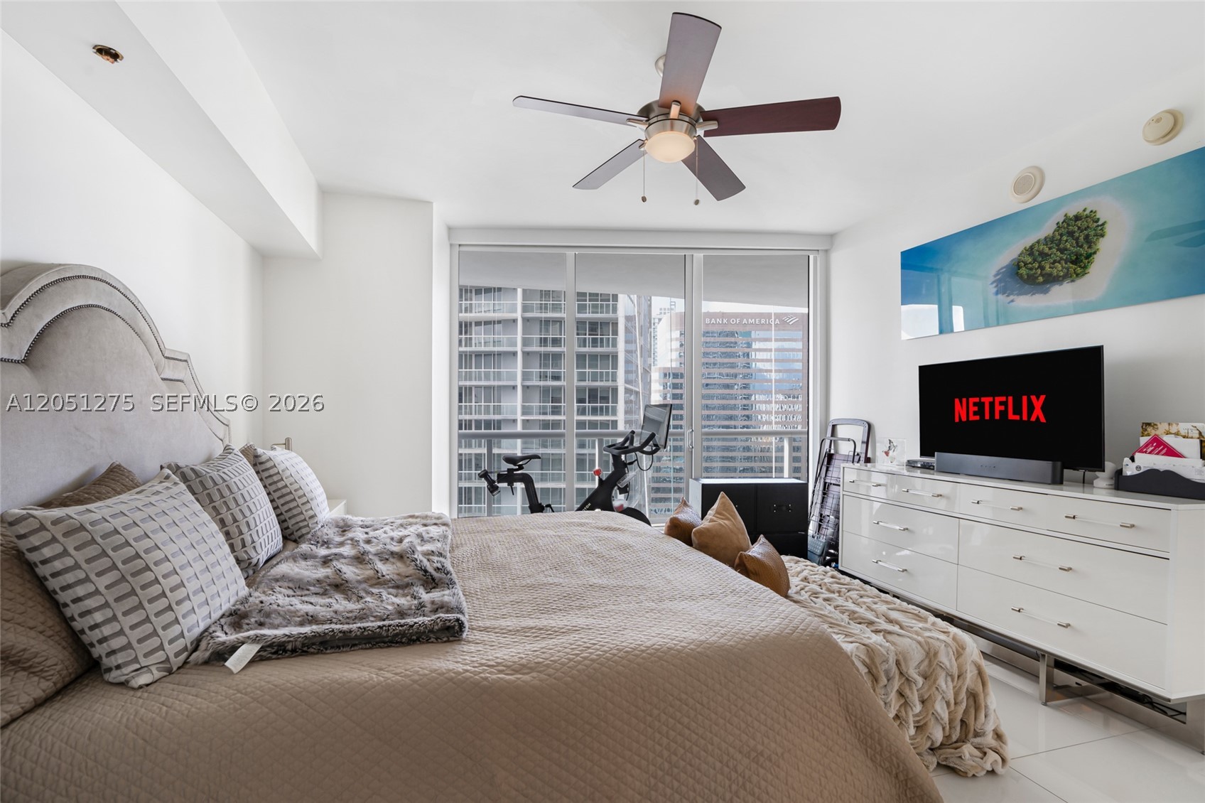 image Icon Brickell I17
