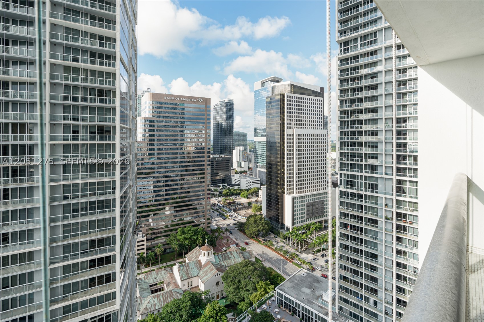 image Icon Brickell I23