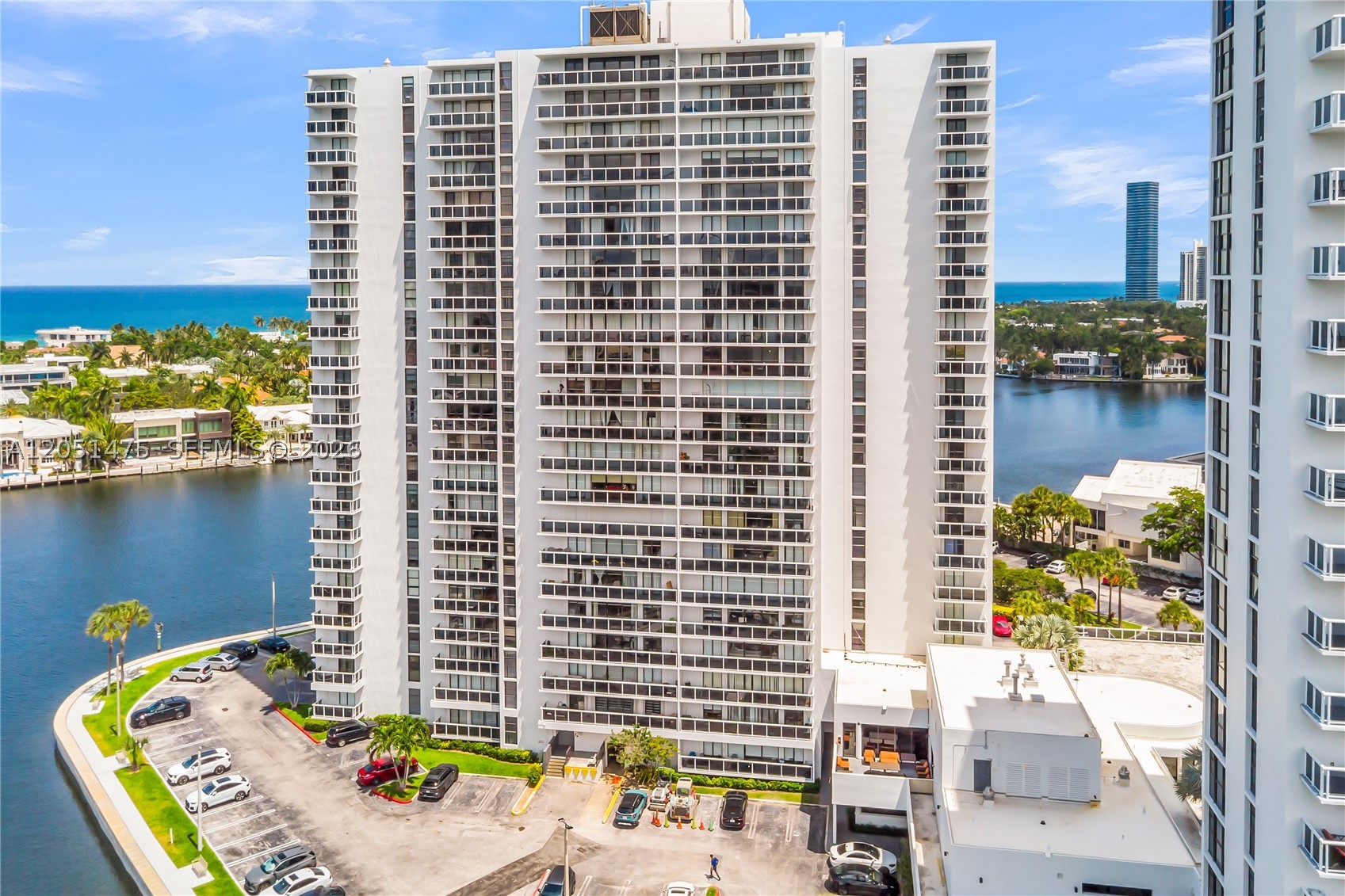20515 E Country Clb Dr #248