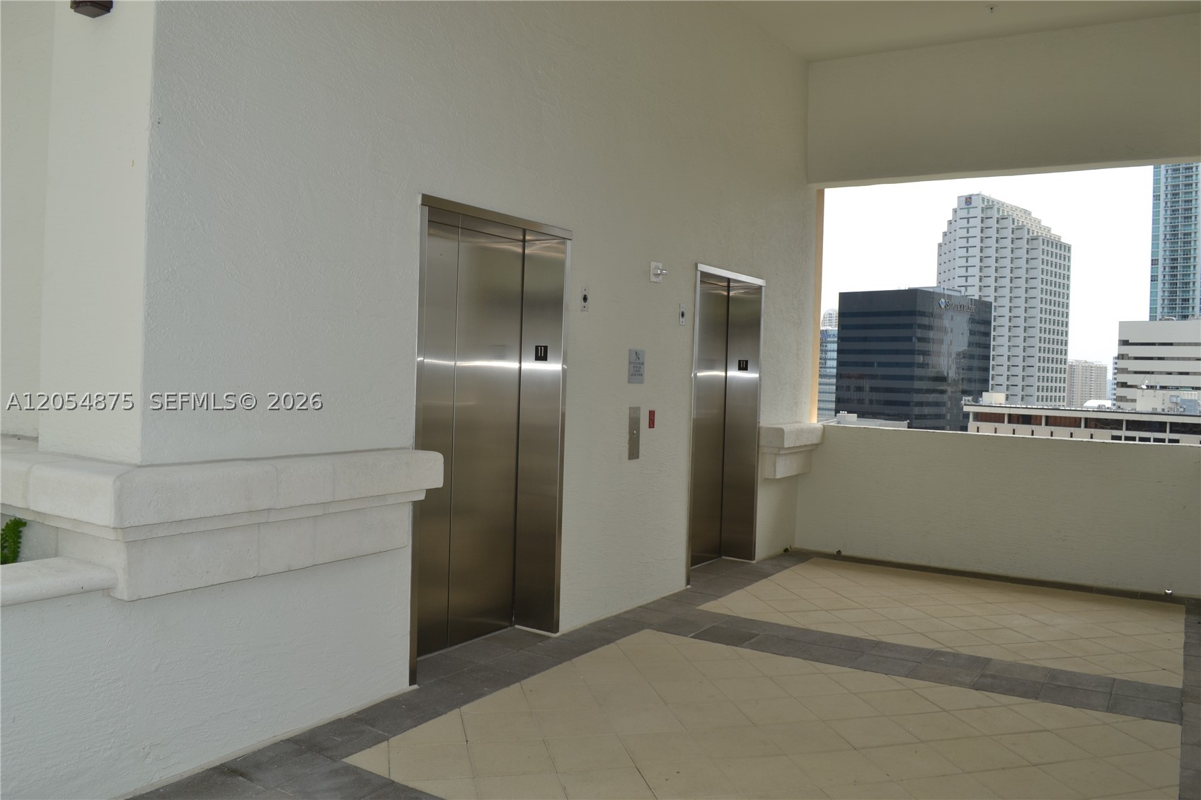 image Nine at Mary Brickell Village17