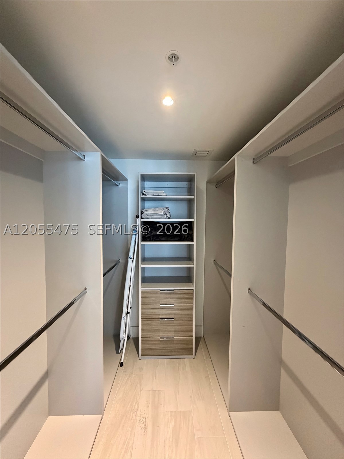 image Brickell Ten9