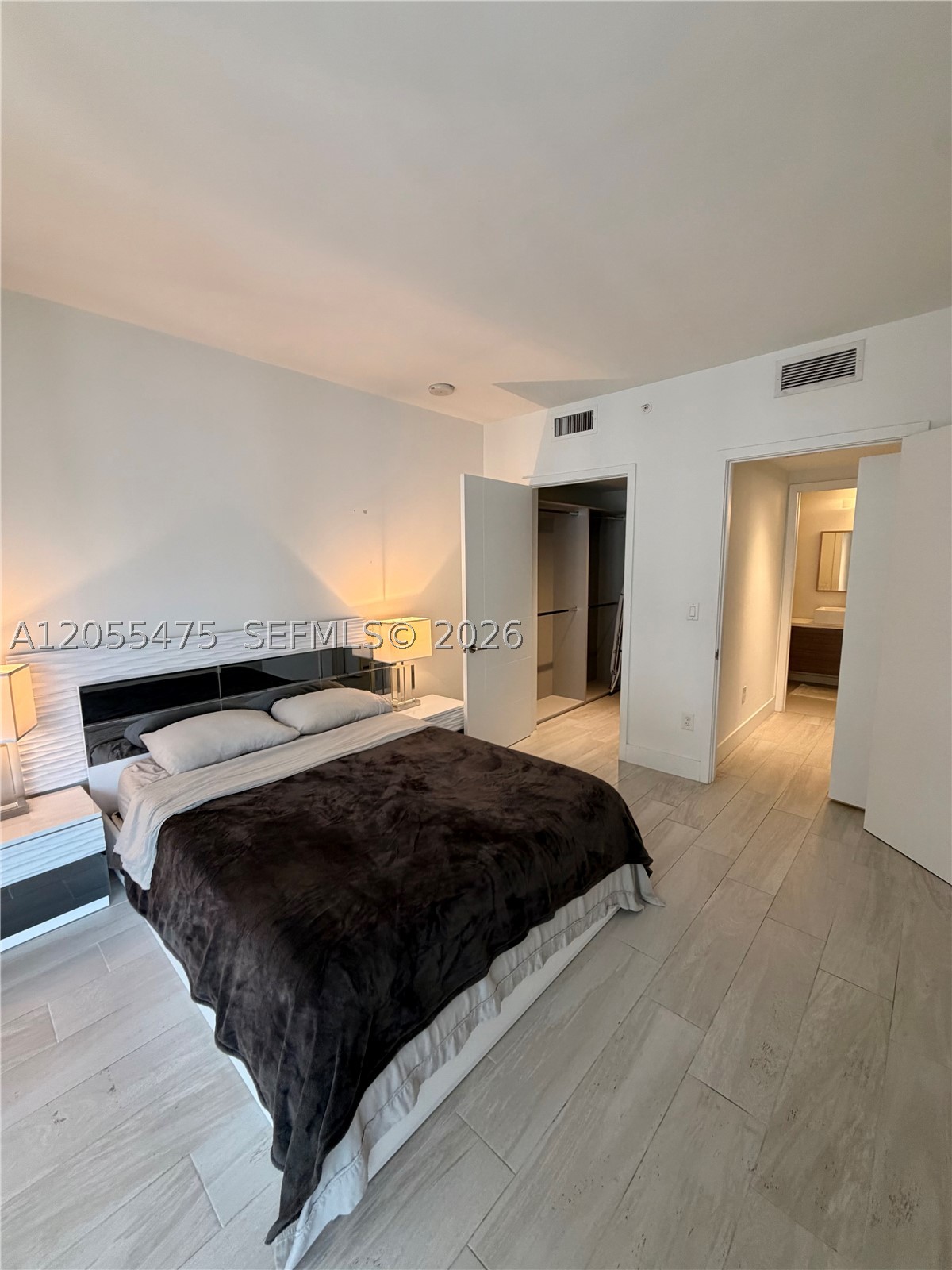 image Brickell Ten5