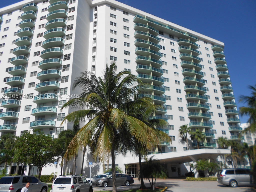 19380 Collins Ave #222