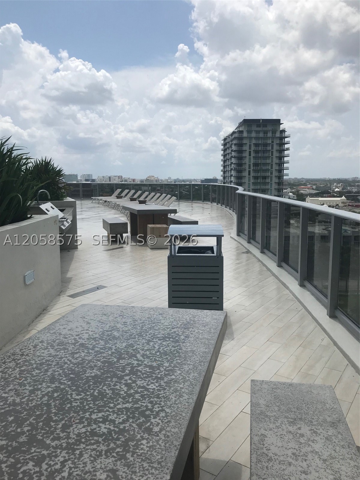 image Aria on the Bay24