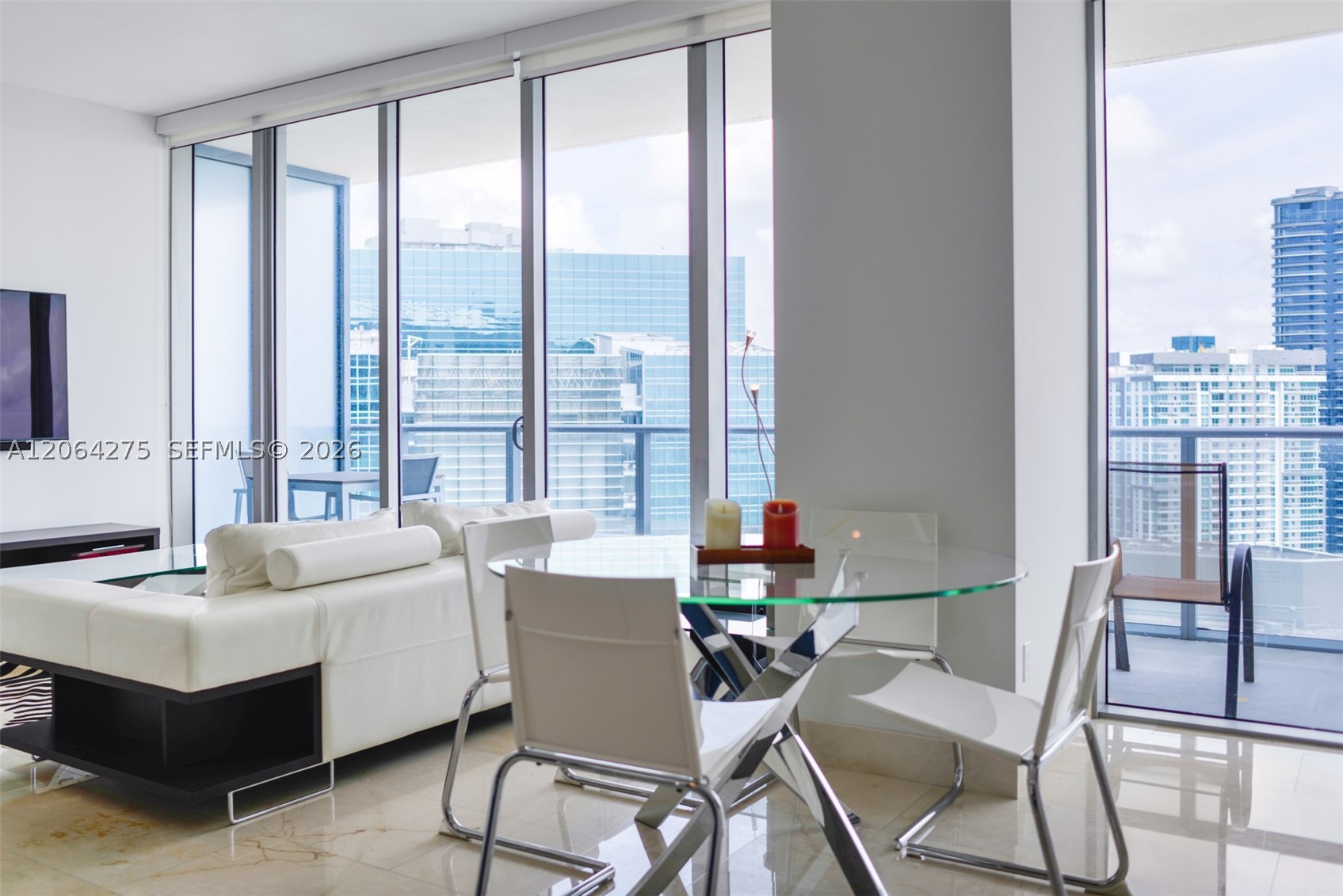 1300 Brickell Bay Dr #4300
