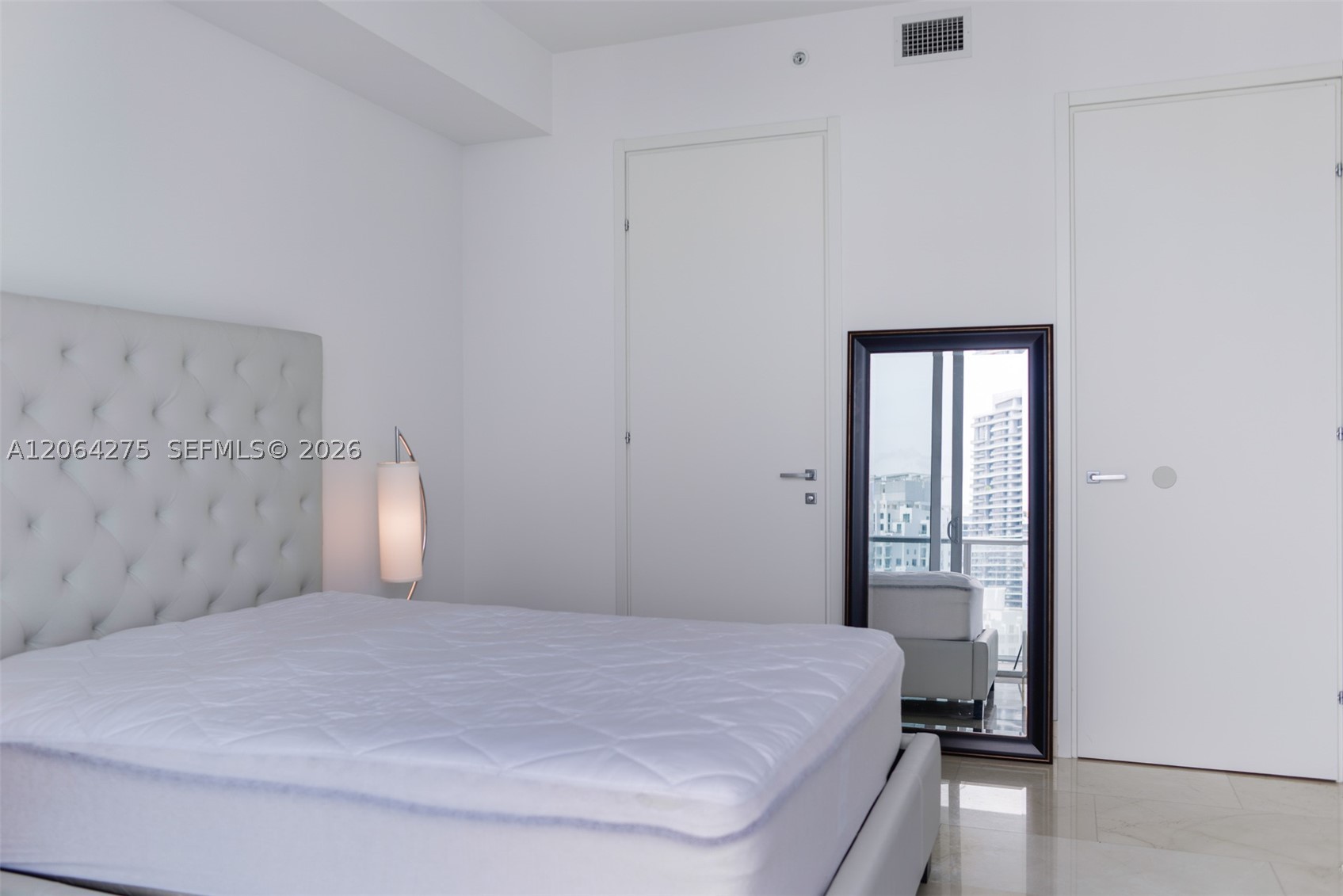 image Brickell House11