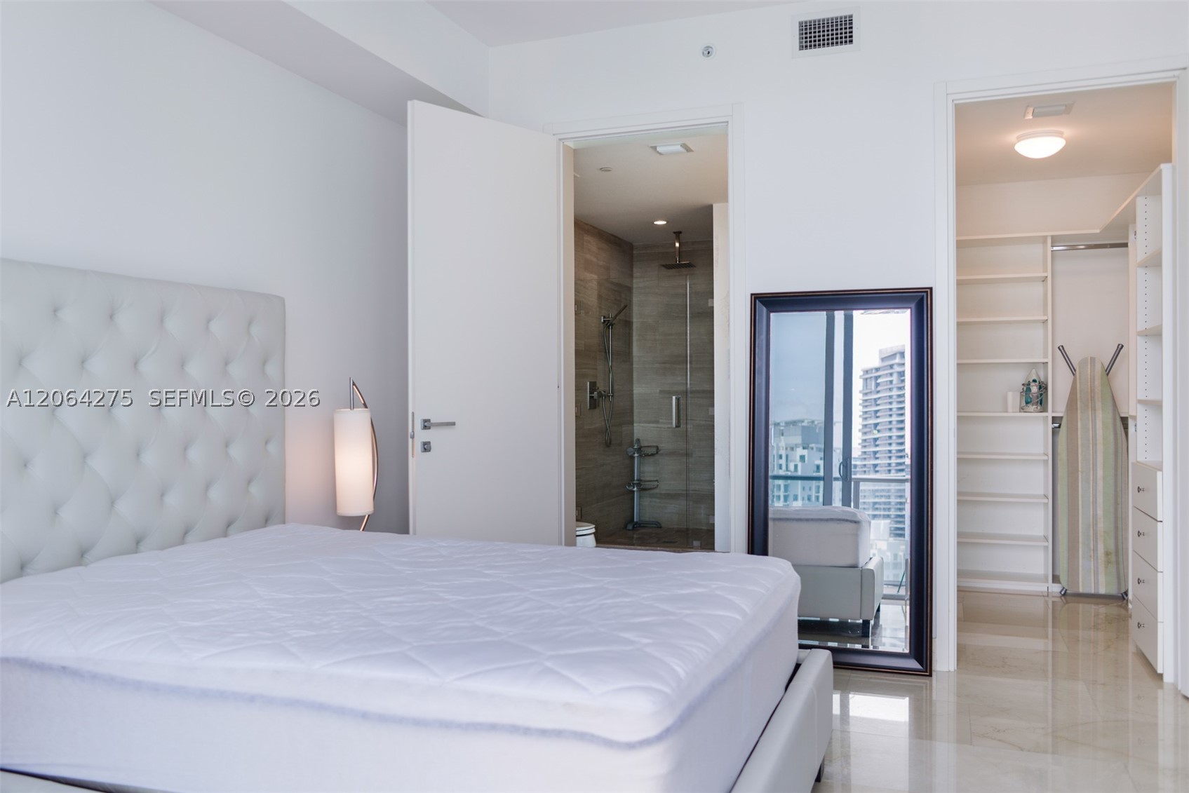 image Brickell House12