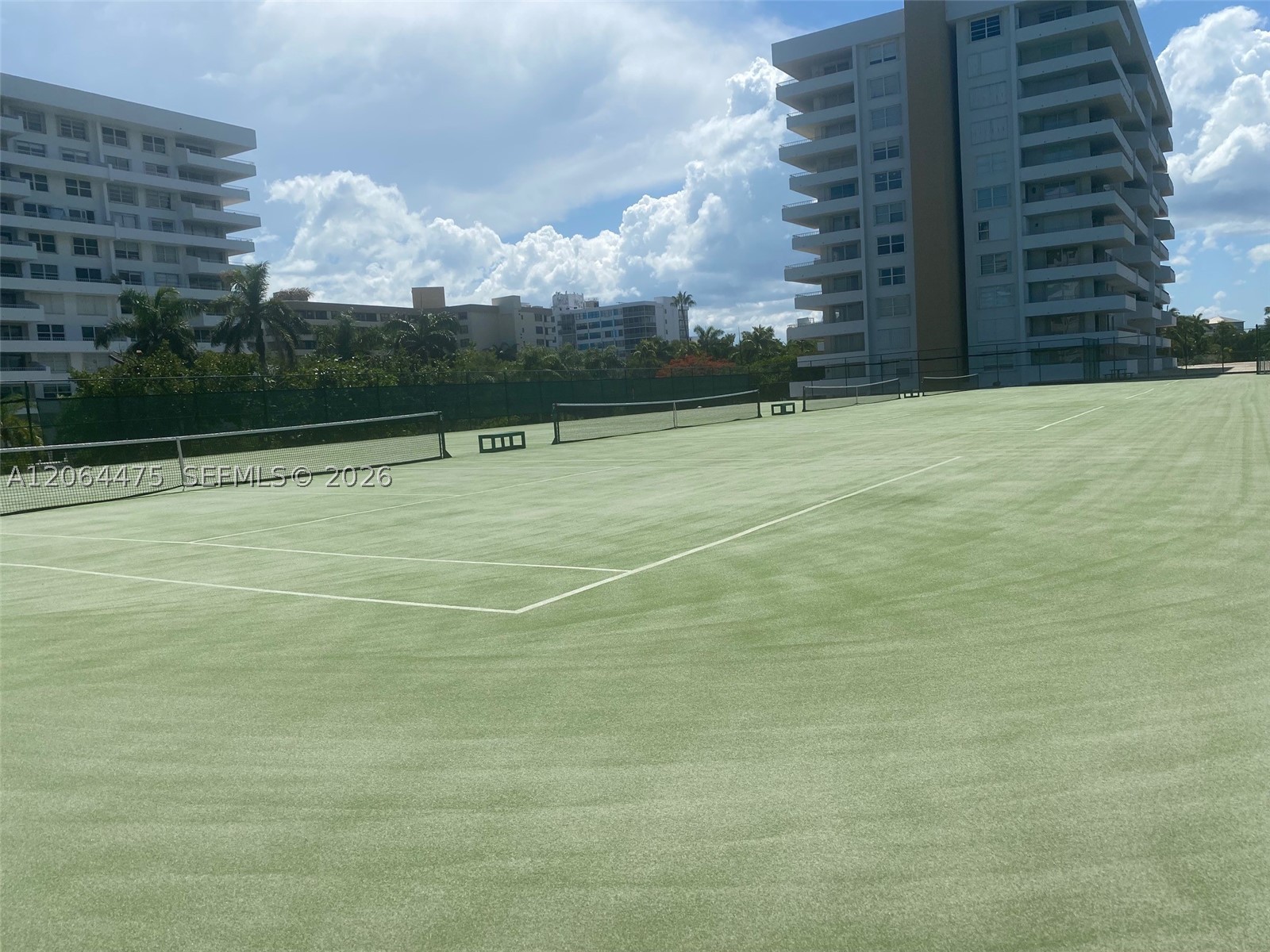 image Commodore Club East14