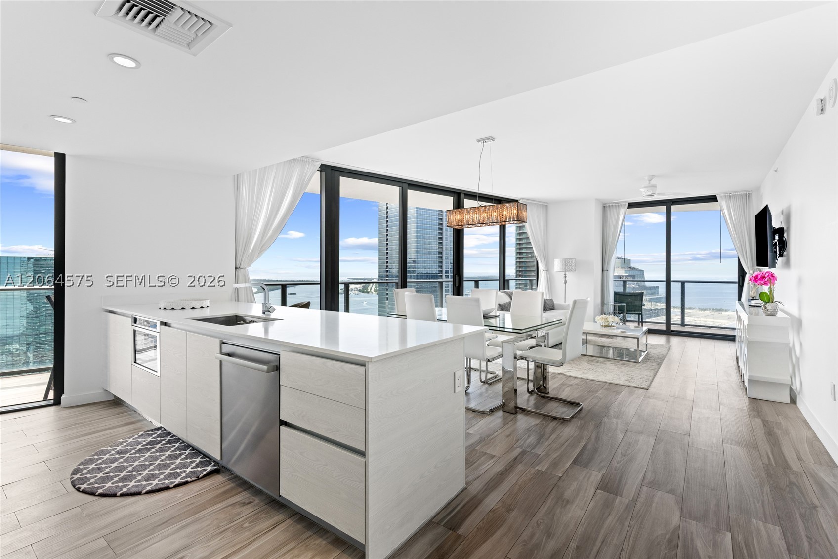 image Dua Miami (SLS Brickell)0