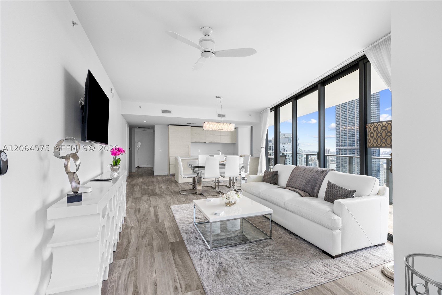 image Dua Miami (SLS Brickell)10