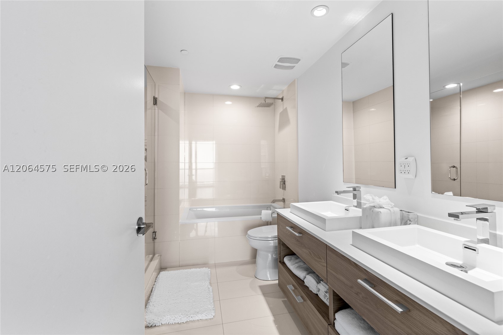 image Dua Miami (SLS Brickell)23