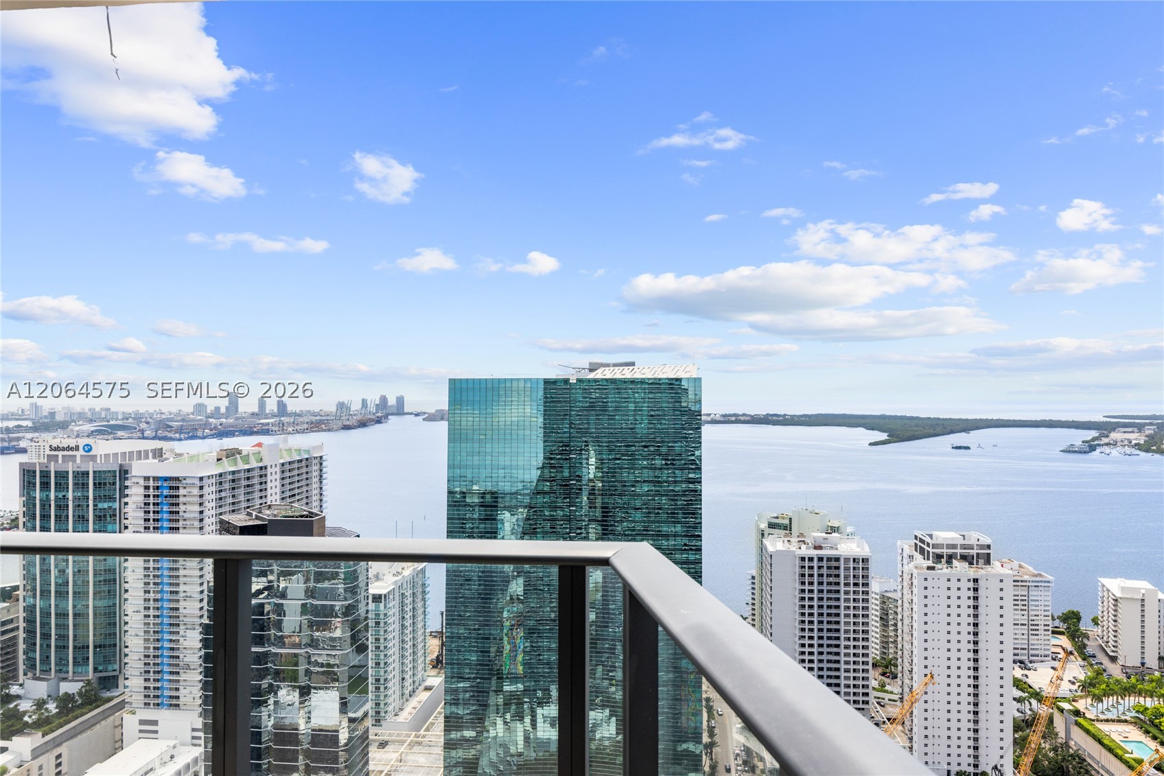 image Dua Miami (SLS Brickell)53
