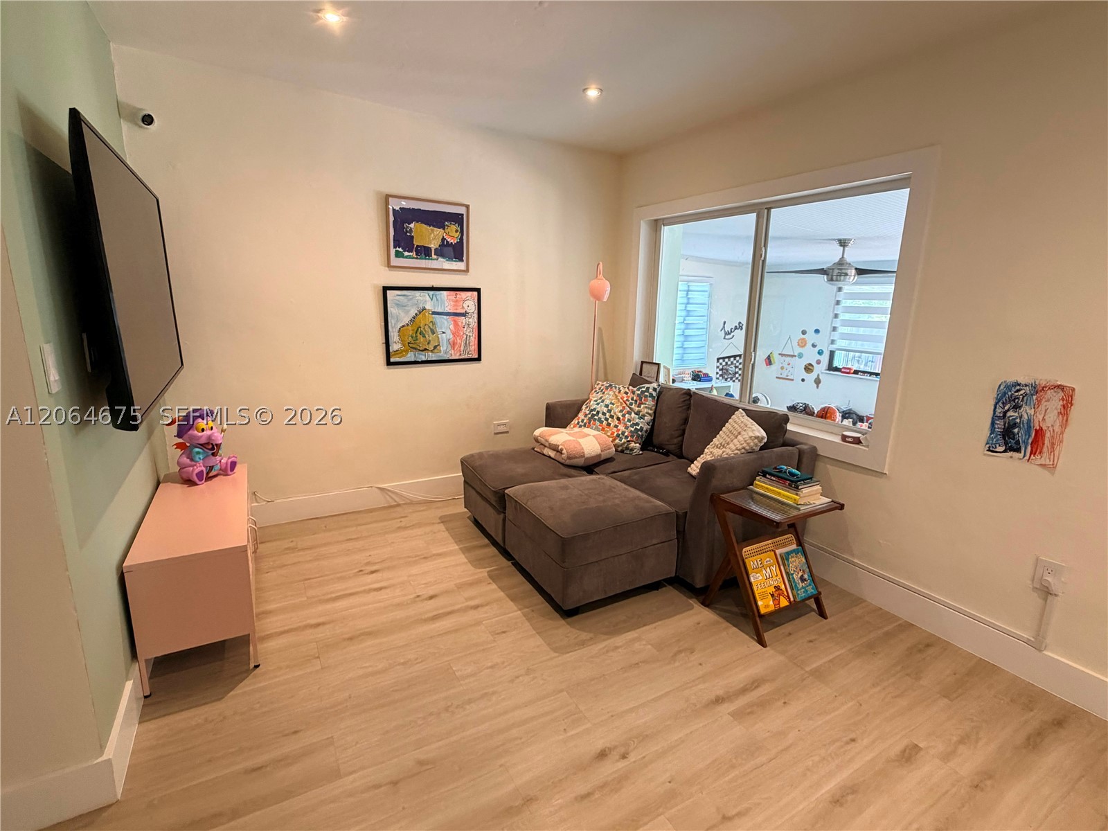 1525 SW 19th Ter Miami, FL 33145