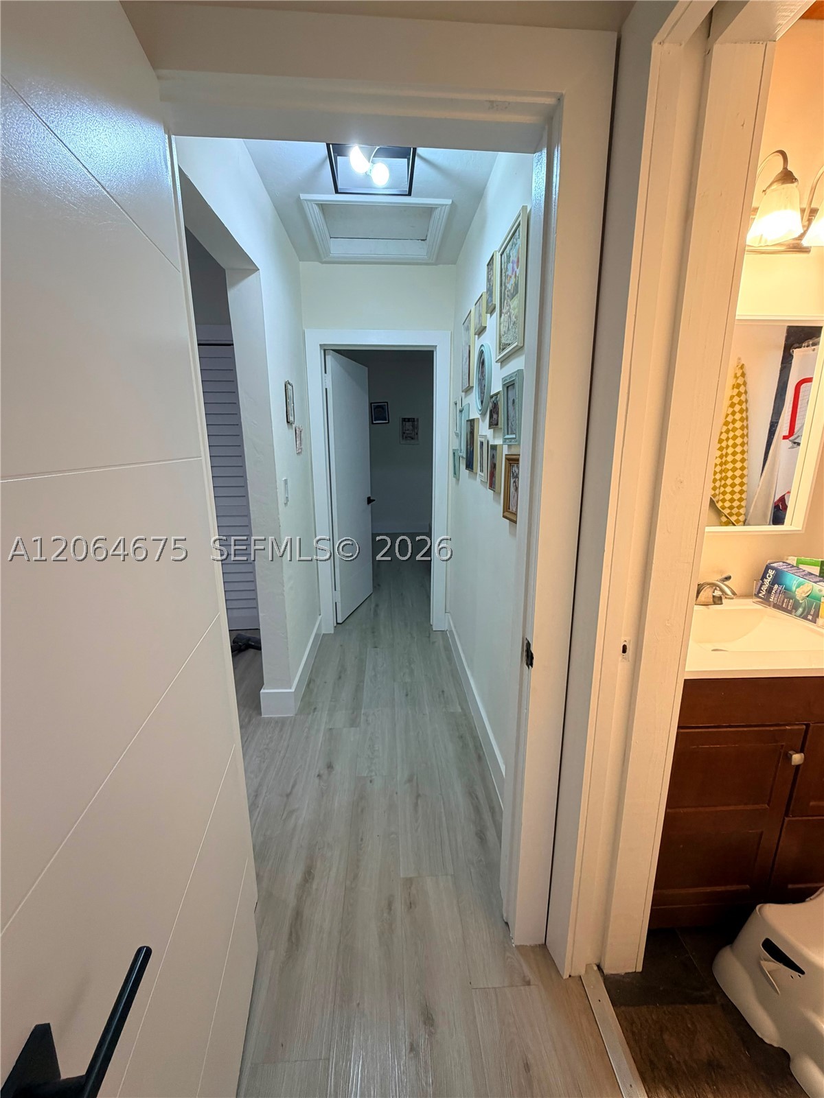 1525 SW 19th Ter Miami, FL 33145