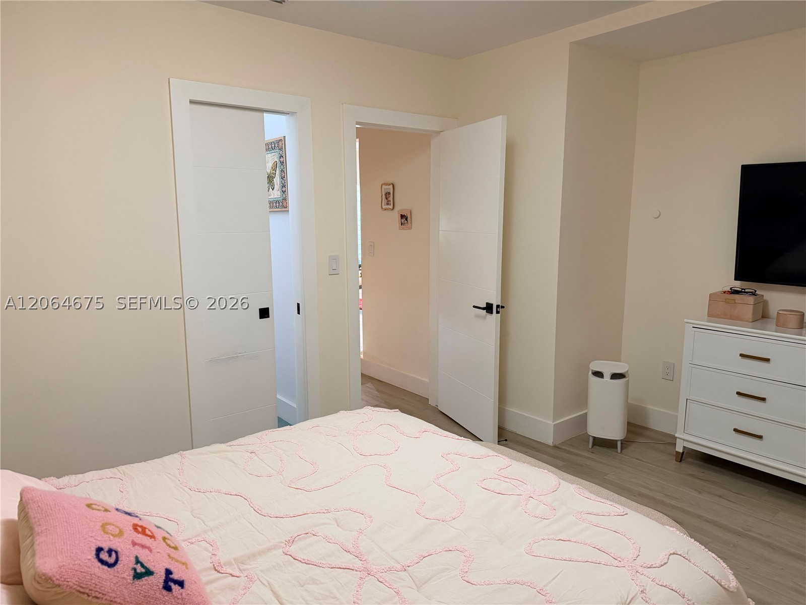 1525 SW 19th Ter Miami, FL 33145