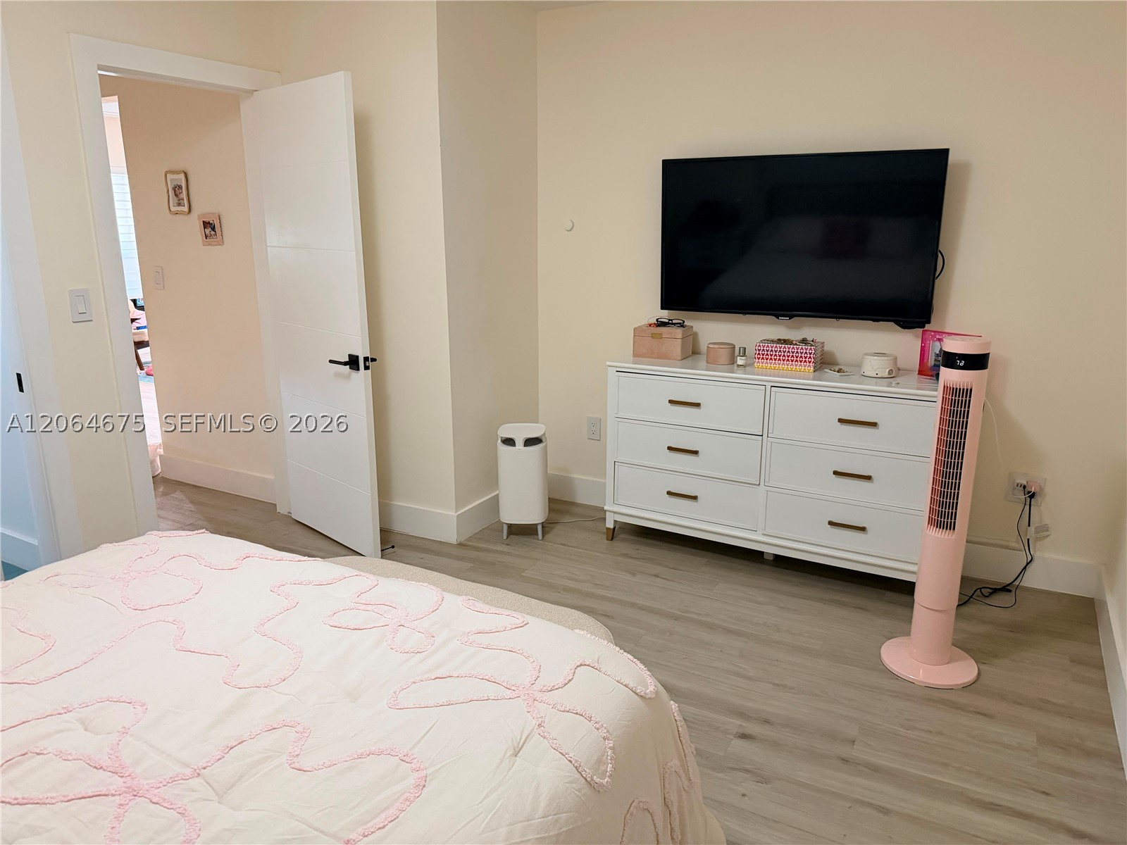 1525 SW 19th Ter Miami, FL 33145
