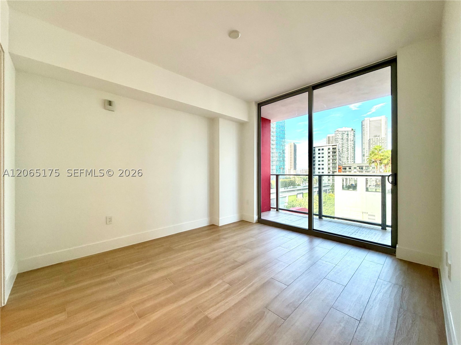 image The Standard Residences Midtown Miami29