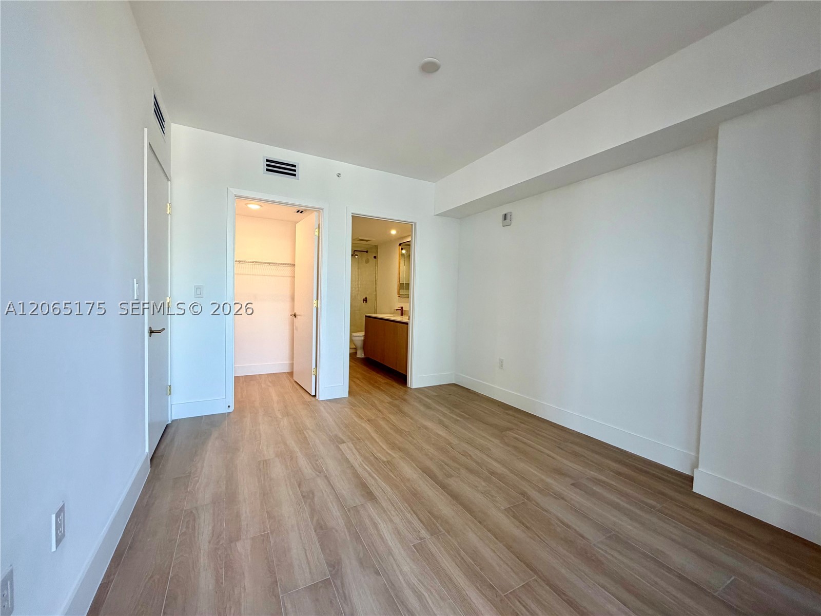 image The Standard Residences Midtown Miami31