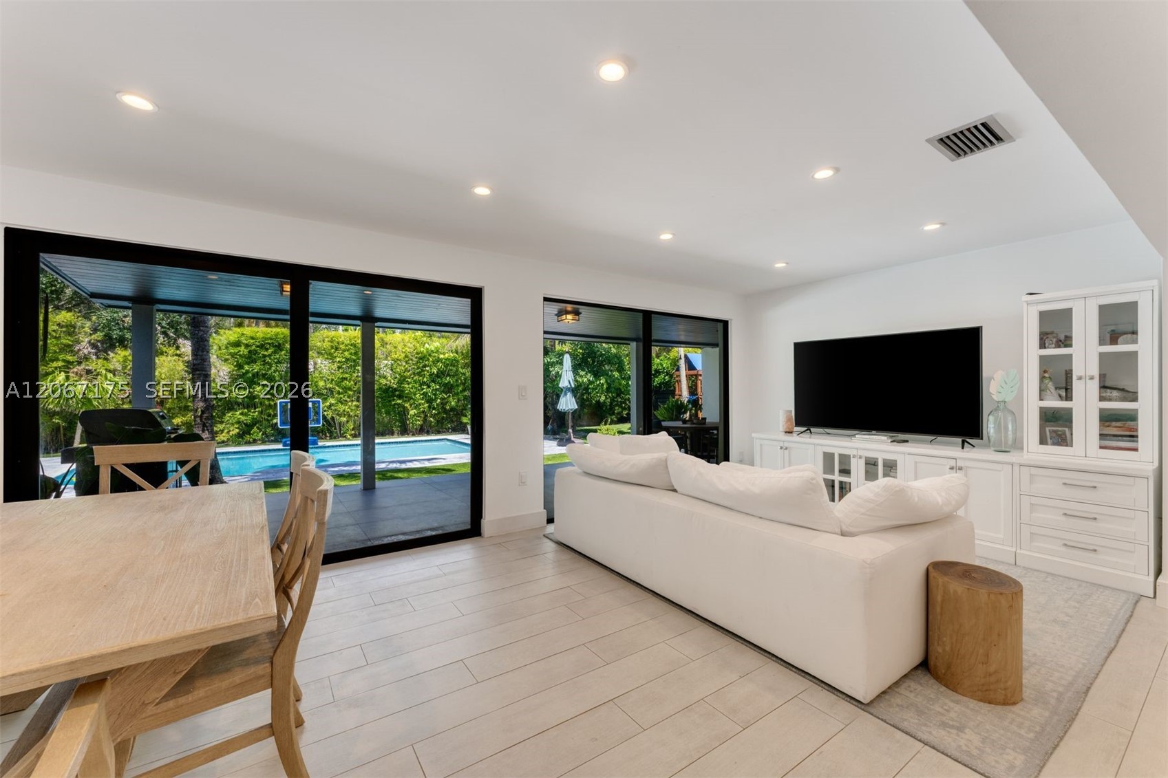 7790 SW 53rd Ave Miami, FL 33143
