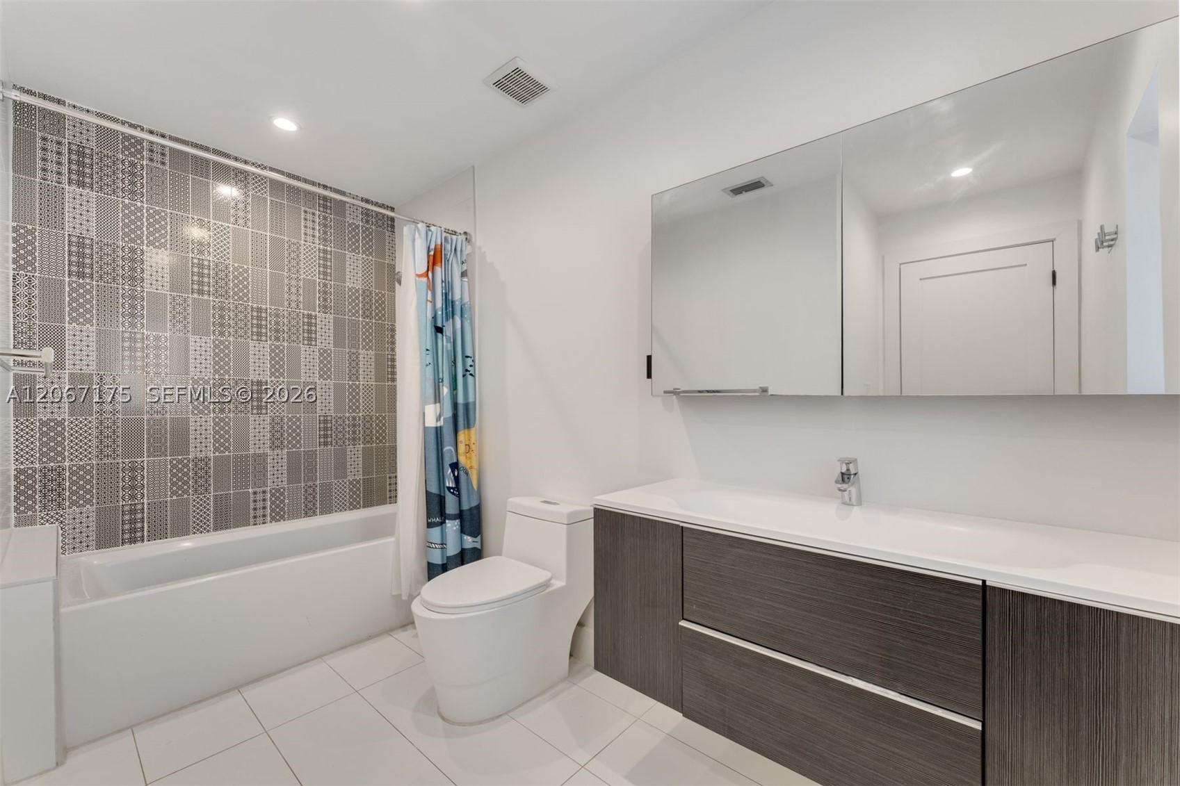 7790 SW 53rd Ave Miami, FL 33143
