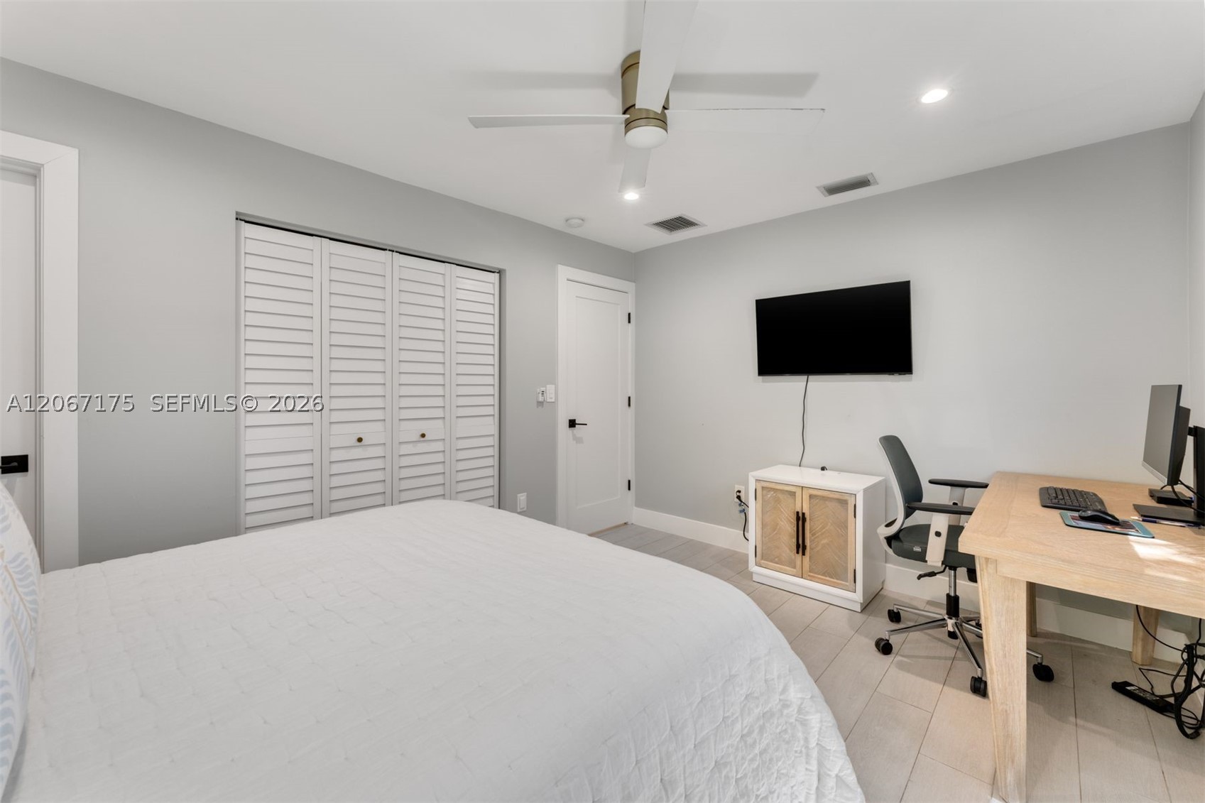 7790 SW 53rd Ave Miami, FL 33143