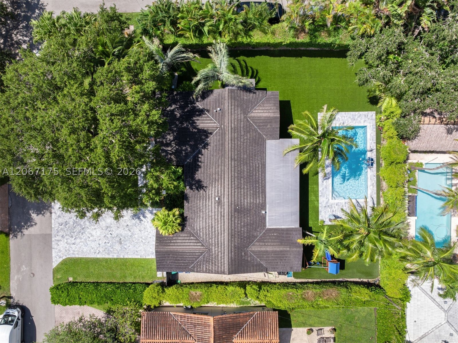 7790 SW 53rd Ave Miami, FL 33143