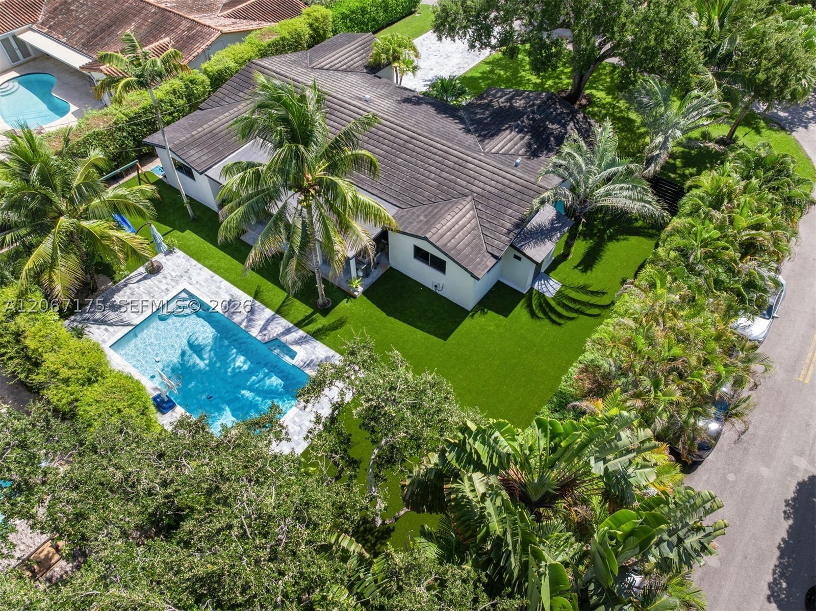 7790 SW 53rd Ave Miami, FL 33143