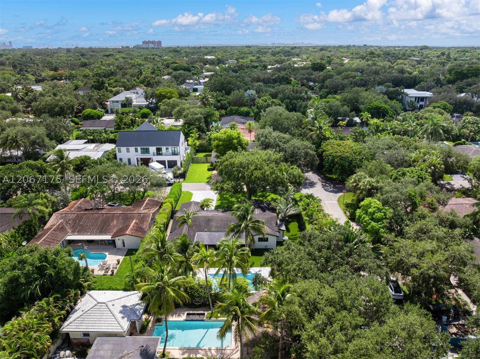 7790 SW 53rd Ave Miami, FL 33143