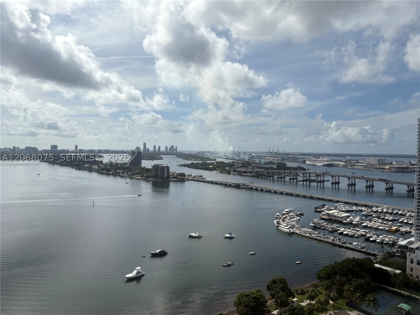 1800 N Bayshore Dr #3007