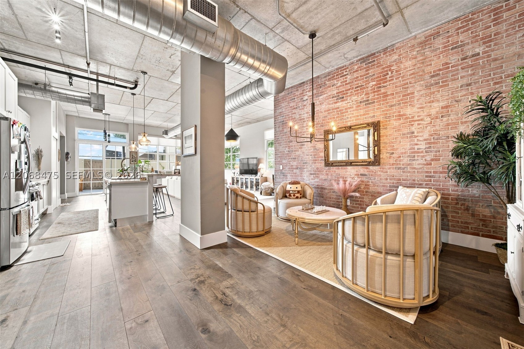 410 NW 1st Ave #202