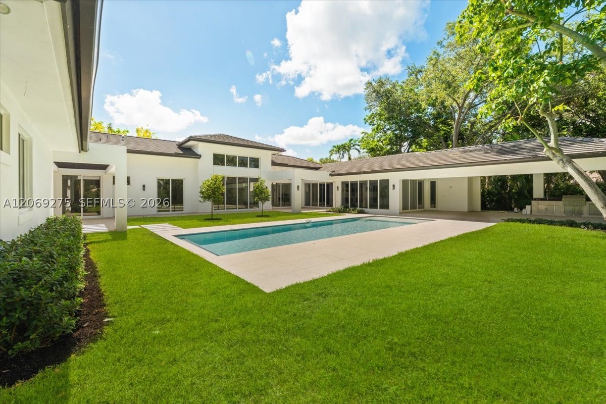 9025 SW 114th St Miami, FL 33176