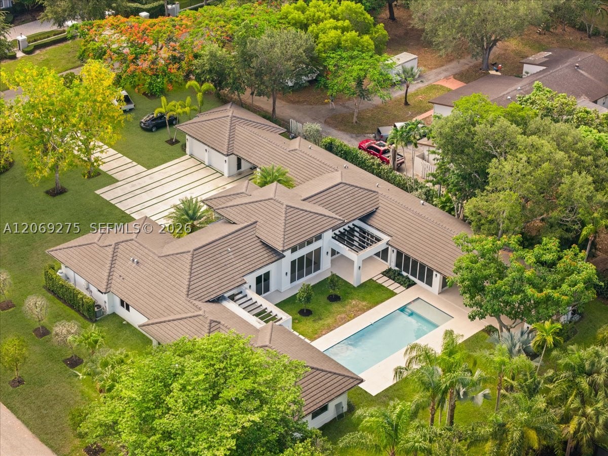 9025 SW 114th St Miami, FL 33176