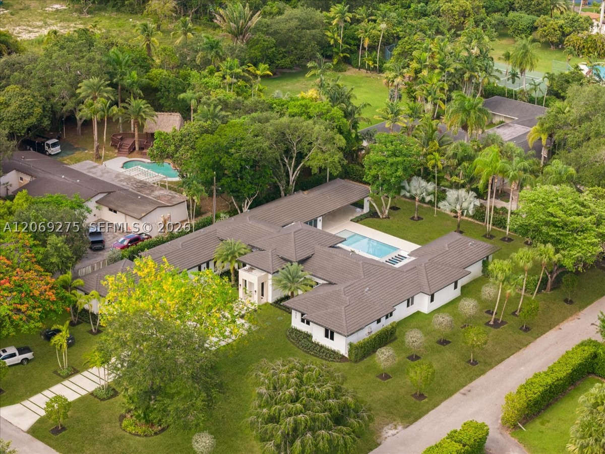 9025 SW 114th St Miami, FL 33176