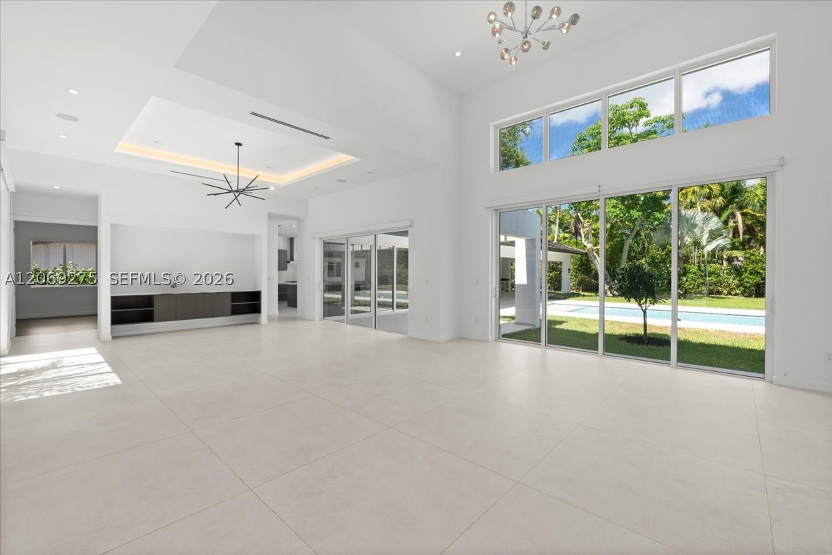 9025 SW 114th St Miami, FL 33176