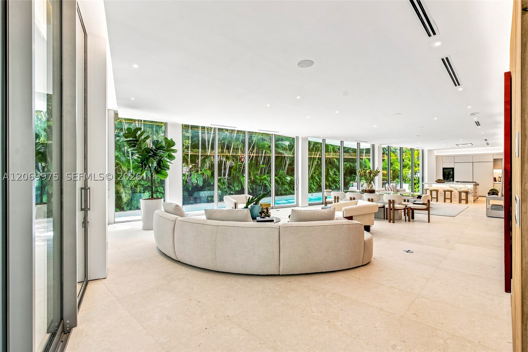 1616 Onaway Dr Miami, FL 33133